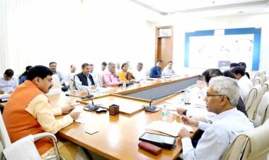 कार्य पद्धति को बेहतर बनाने के लिए करें नवाचार : मुख्यमंत्री डॉ. यादव