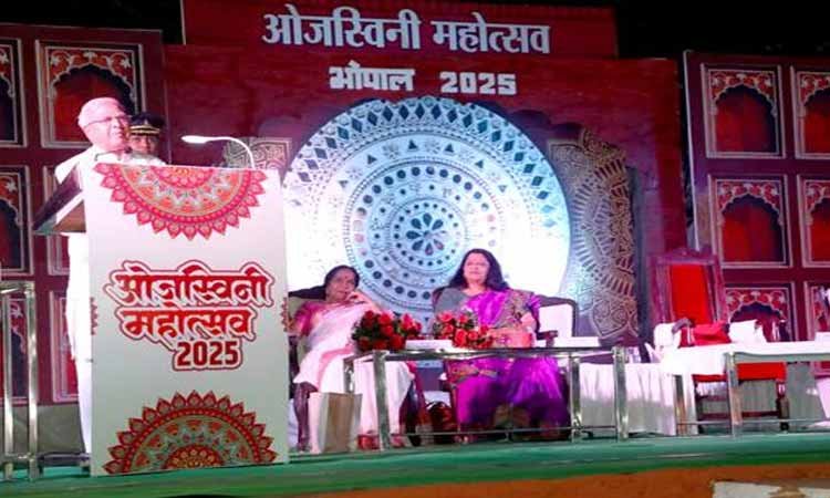 स्वदेशी उत्पादों की खरीदारी का सुनहरा मौका : राज्यपाल श्री पटेल