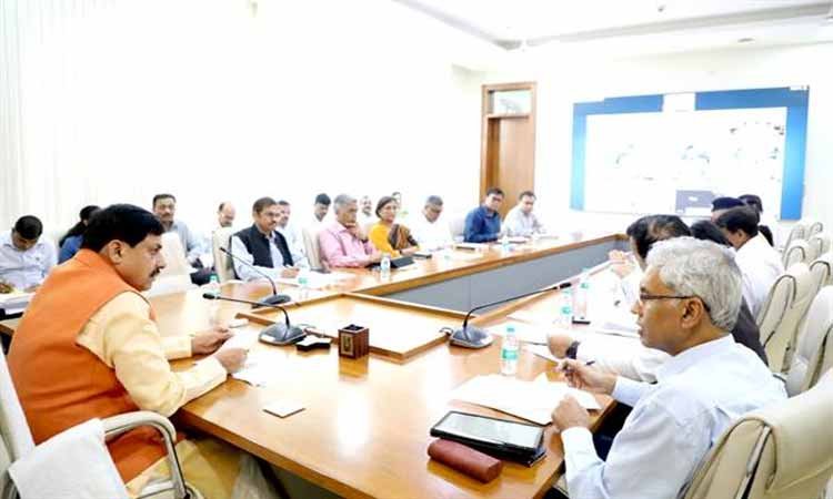 कार्य पद्धति को बेहतर बनाने के लिए करें नवाचार : मुख्यमंत्री डॉ. यादव