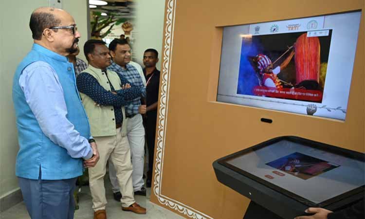 रायपुर : राज्यपाल श्री रमेन डेका ने भव्य जनजातीय संग्रहालय का लिया जायजा