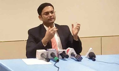 ला नीना प्रभाव से बढ़ेगी ठंड, हृदय रोगियों के लिए सावधानी जरूरी डॉ. स्वप्निल गर्दै