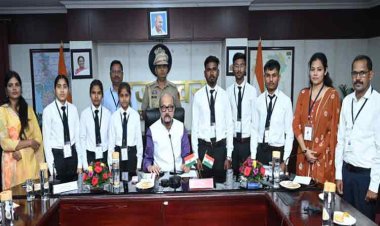 रायपुर : राज्यपाल श्री रमेन डेका ने विद्यार्थियों और लखपति दीदियों को किया सम्मानित