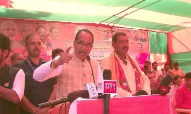 शिवराज सिंह चौहान ने कल्याणपुर में भाजपा प्रत्याशी के समर्थन में की चुनावी सभा, महागठबंधन पर किया हमला