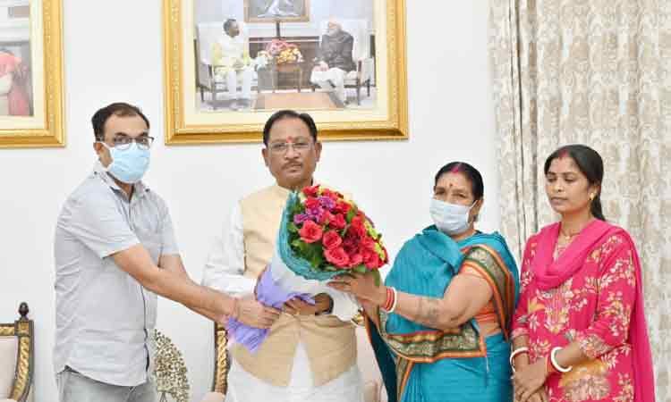 रायपुर : मुख्यमंत्री विशेष स्वास्थ्य सहायता योजना बन रही लोगों के लिए संजीवनी